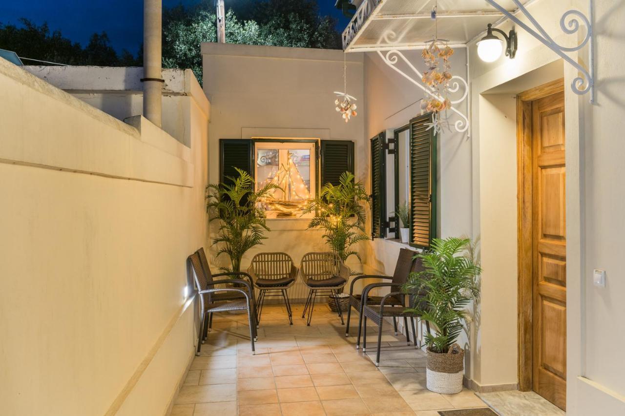 Myronis Villa Corfu Town ภายนอก รูปภาพ