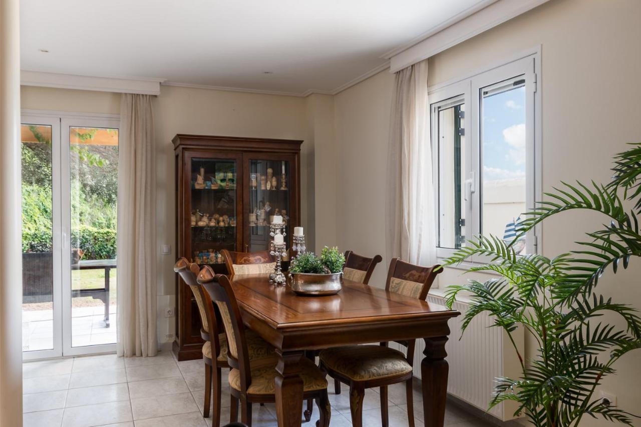 Myronis Villa Corfu Town ภายนอก รูปภาพ